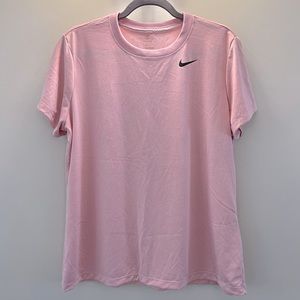 Nike Short Sleeve Workout Top / Shirt